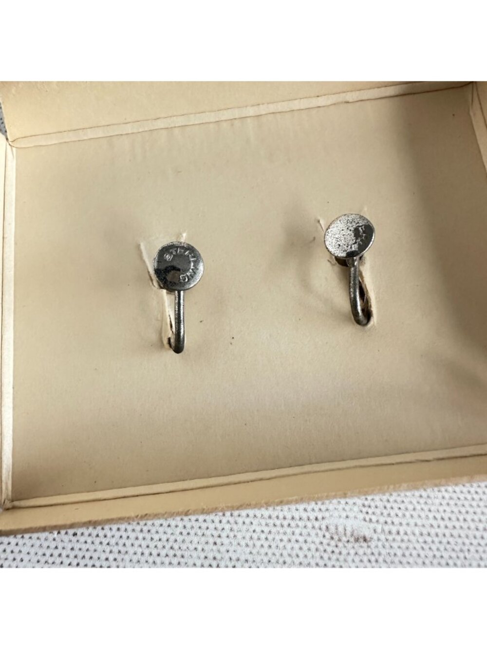 Vintage Sterling Silver Marcasite Wing Screw Back Earrings Original Presentation - Picture 3 of 6